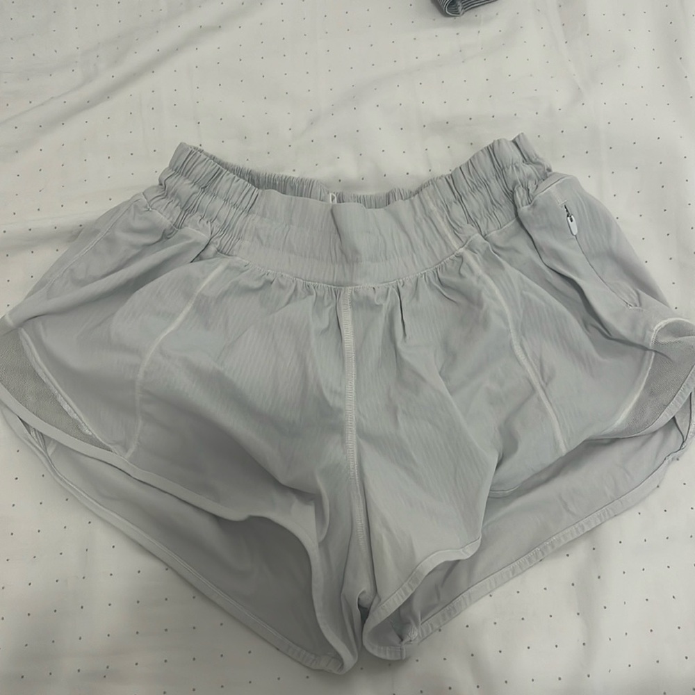 Lululemon Hotty Hot shorts